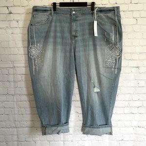 NWT Lane Bryant Mid Rise Girlfriend Crop Jeans, Essential Stretch, Size 24,